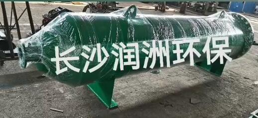 全自動壓力式斜板除砂器解決用戶供水含砂量大的除砂問題；